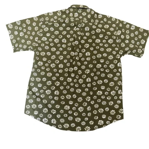 NWT Tommy Hilfiger Green Hawaiian Style Short Sleeved Button Down Size M - Picture 2 of 5
